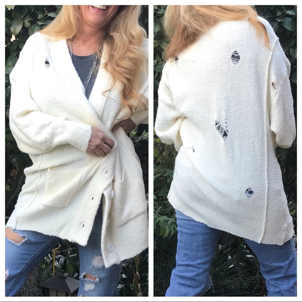 Café Murano! Distressed Off White Cardigan Sweater - Picture 1 of 8